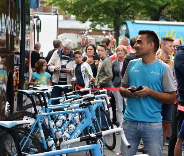 Curicano hace historia en Europa: Victor Rojas formará parte del Staff de un Equipo Ciclista Profesional